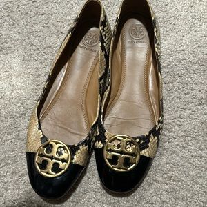 Black cream and gold Tory Burch flats